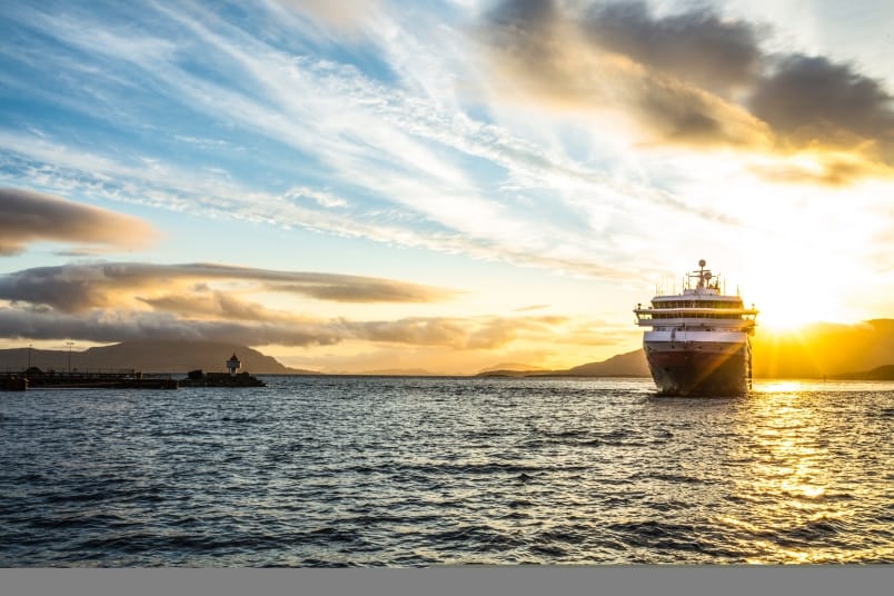 Cultural Voyages Along Norwegian Coast with Hurtigruten