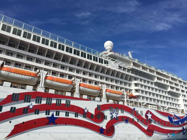 Pride of America Review, Hawaiian Cruise Day One