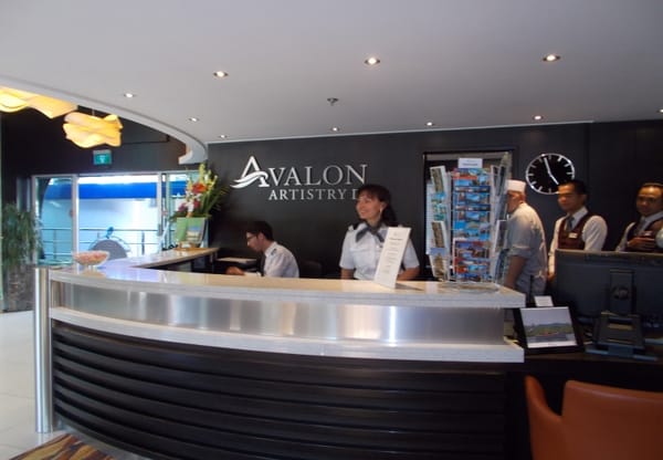 Avalon Waterways Day 1 Feature