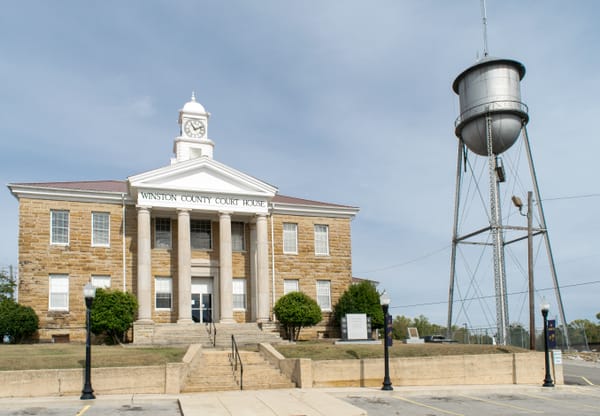 Winston County Couthouse Square in Alabama