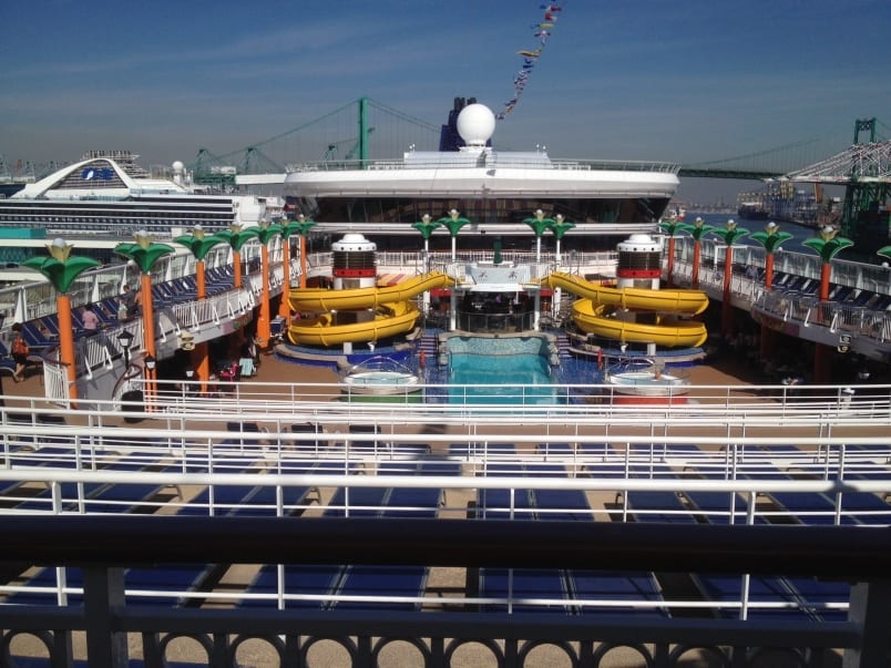 Pool Area on the Norwegian Star