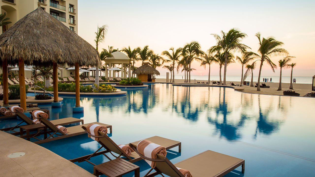 Hyatt Ziva Los Cabos Infinity Pool Sunrise