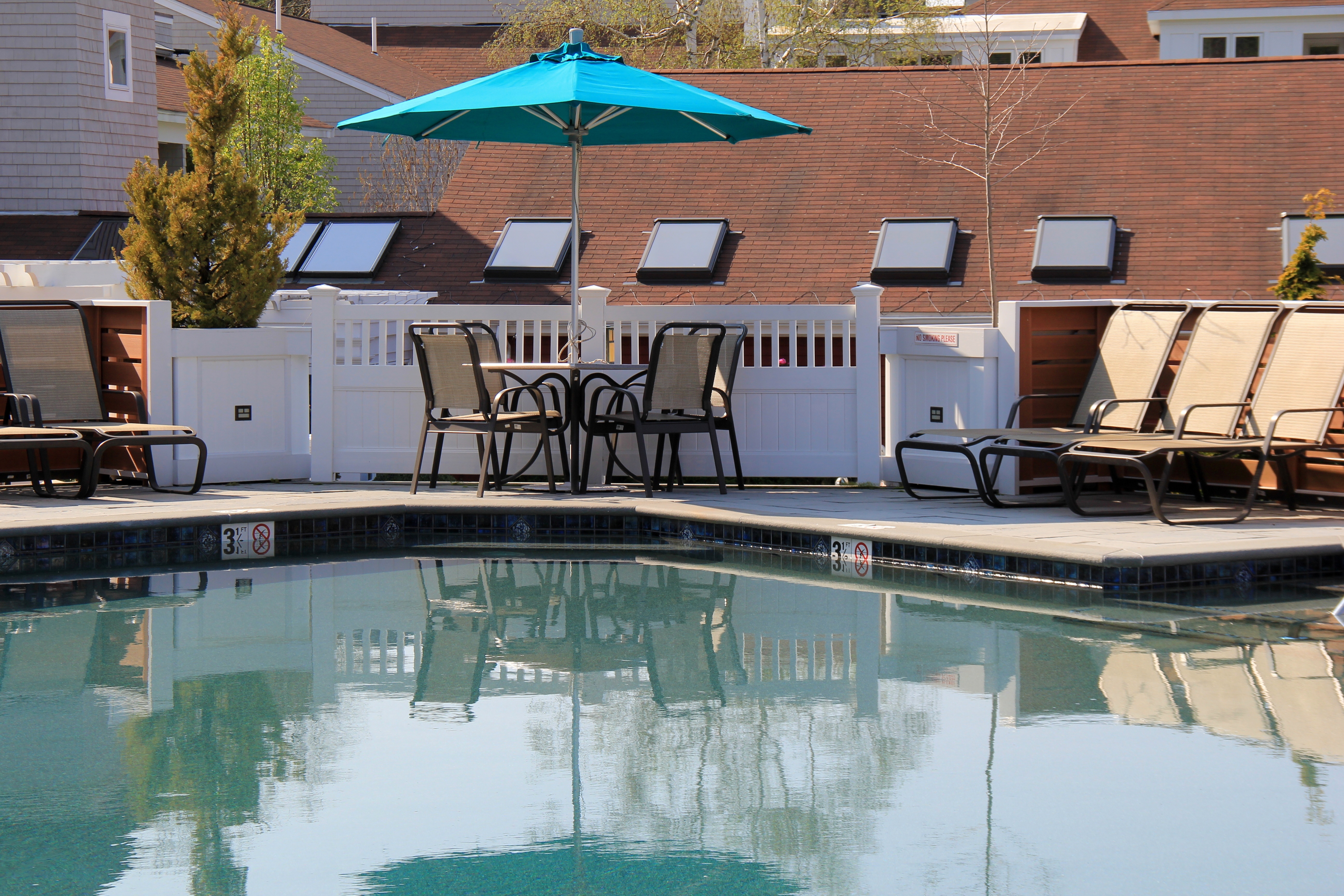 Meadowmere Resort Outdoor Pool