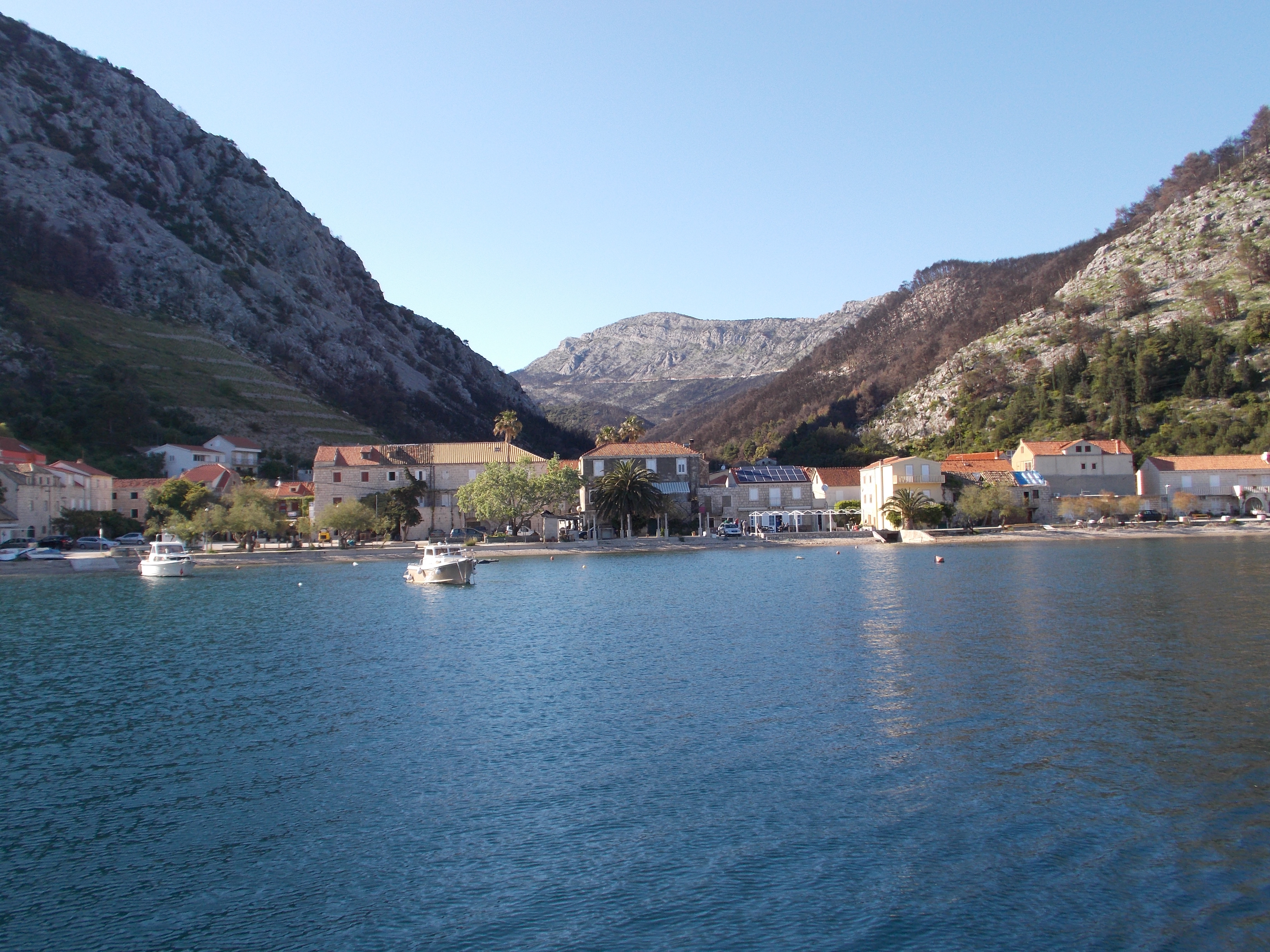 Approaching Trstenik