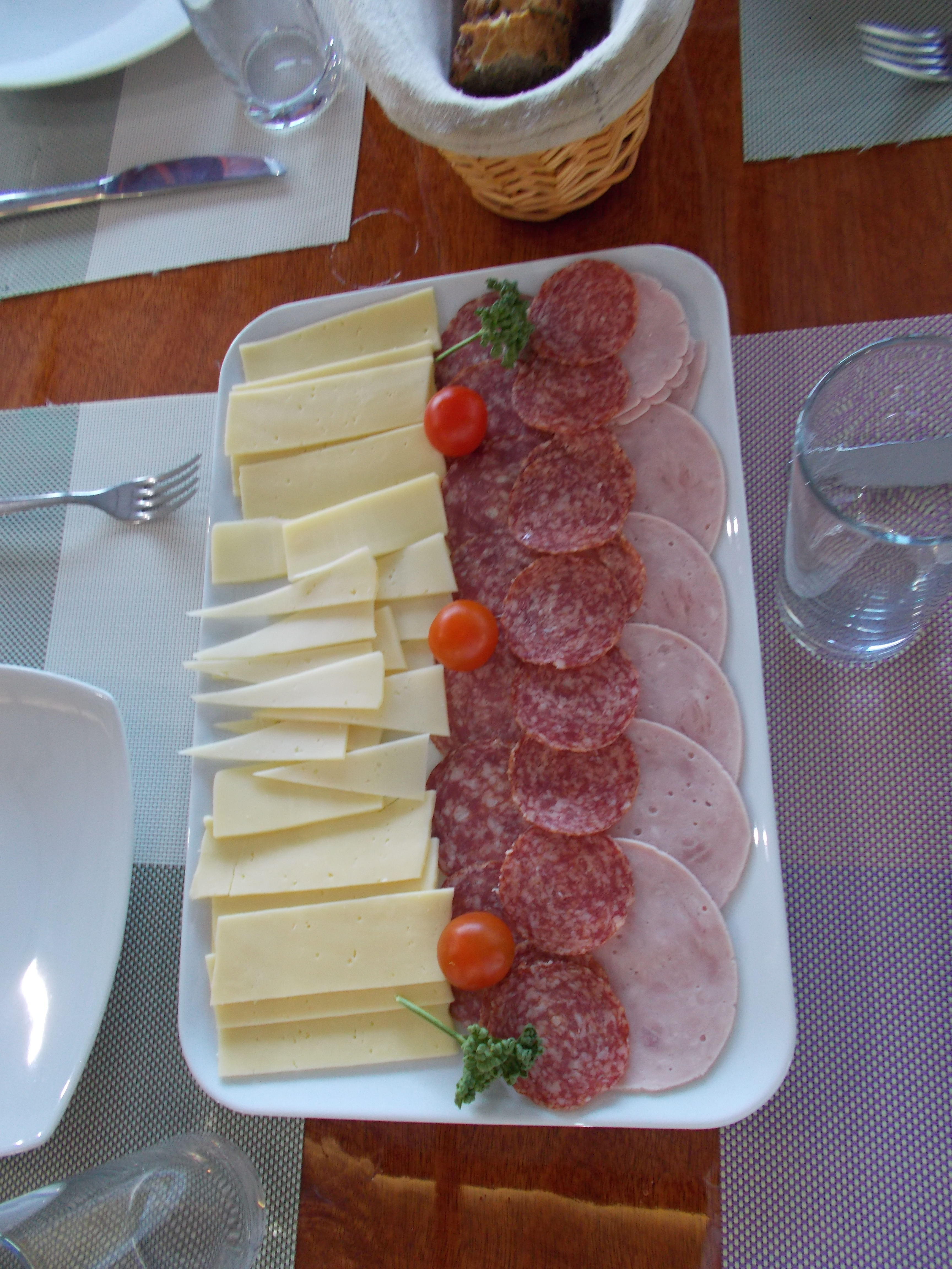 Breakfast Meats and Cheeses Katarina Line