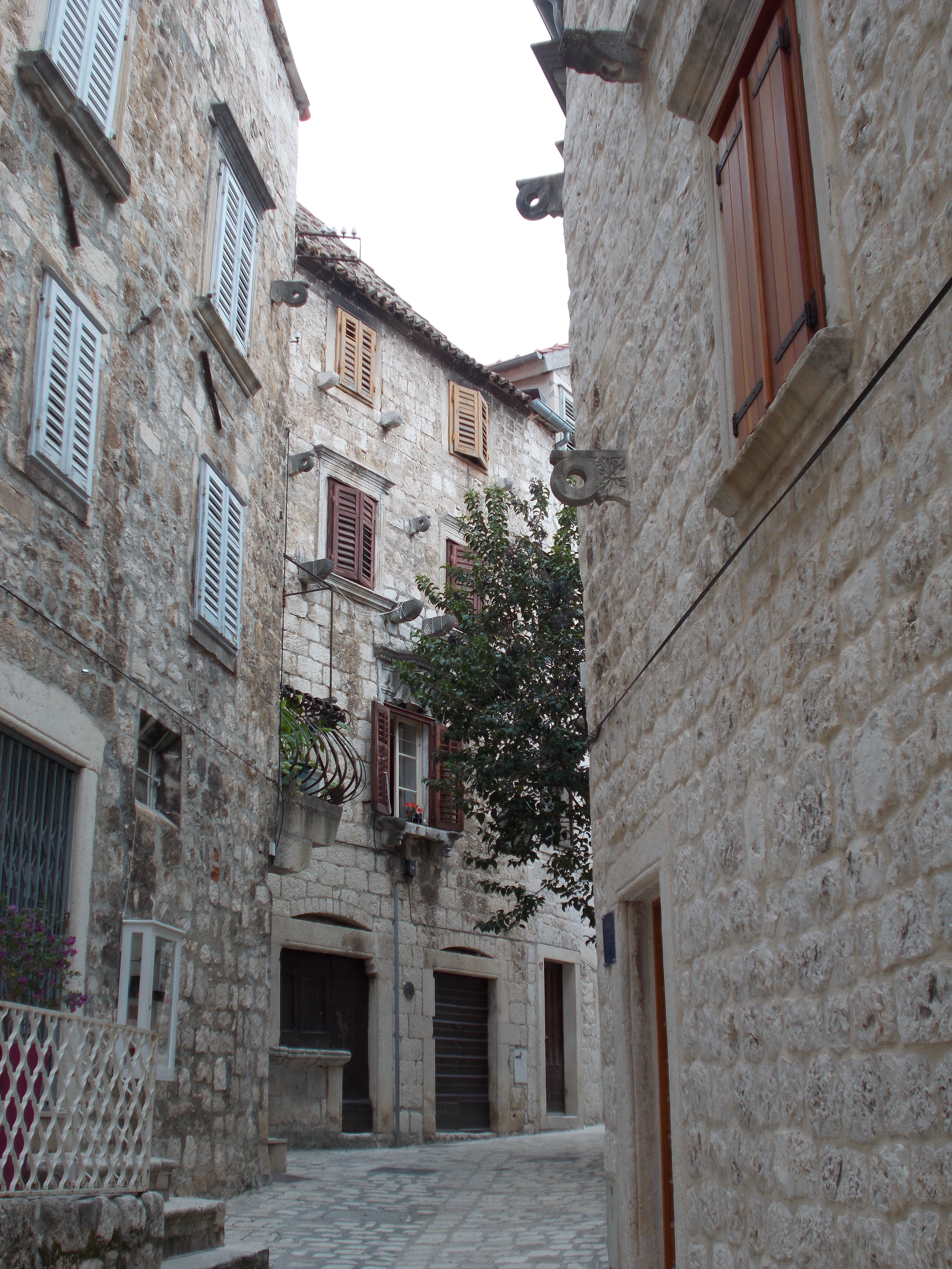 Winding streets of Hvar